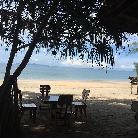Cocobar&Bungalow'Kohjum Koh Jum Exterior photo