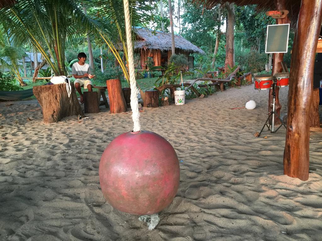 Cocobar&Bungalow'Kohjum Koh Jum Exterior photo