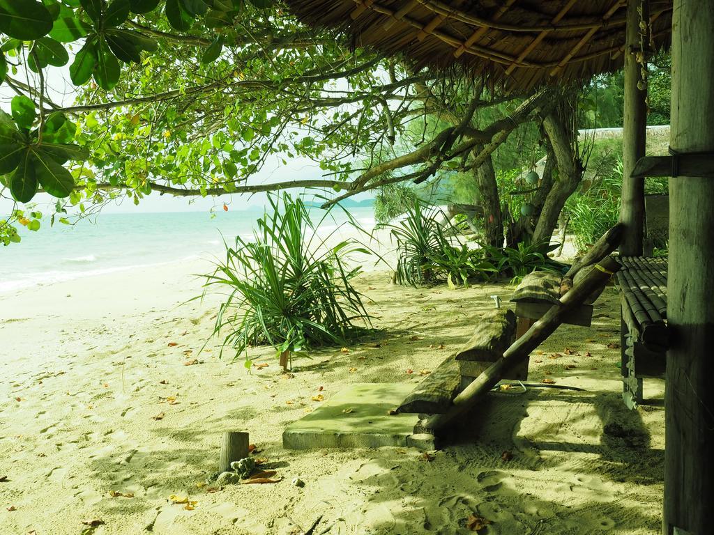 Cocobar&Bungalow'Kohjum Koh Jum Exterior photo