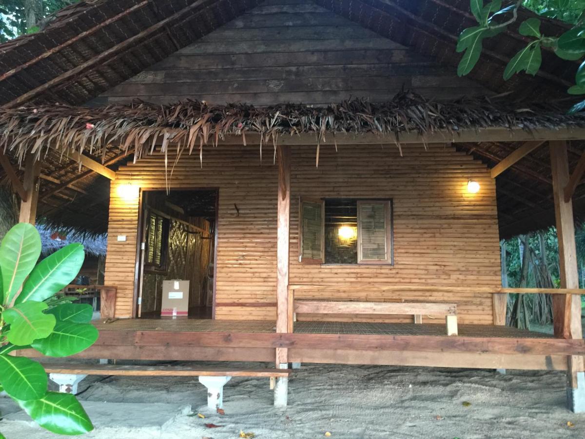Cocobar&Bungalow'Kohjum Koh Jum Exterior photo
